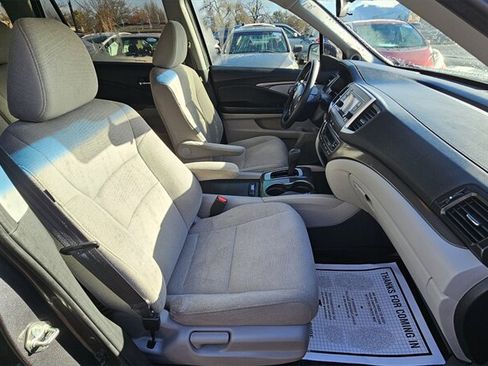 Used 2016 Honda Pilot LX image 5