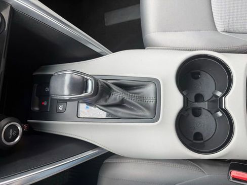 Certified 2023 Toyota Venza LE AWD/4WD image 26