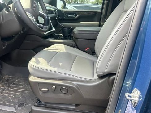Used 2025 GMC Yukon XL Elevation w/ LPO, Floor Liner Package RWD image 11