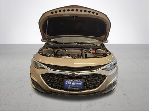 Used 2022 Chevrolet Malibu RS FWD image 4