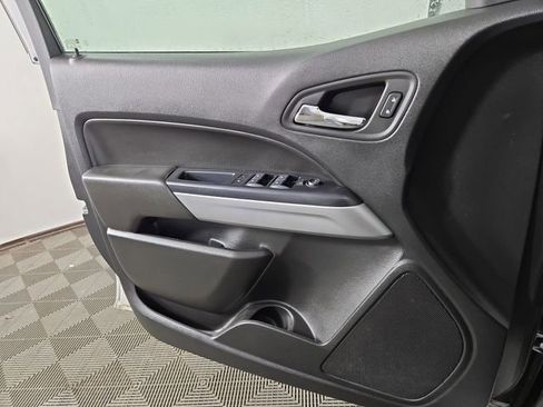 Used 2020 Chevrolet Colorado LT image 26
