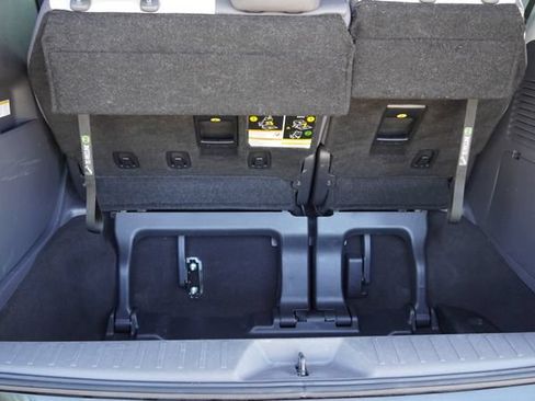 Used 2023 Toyota Sienna XSE FWD image 11