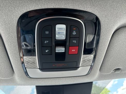 Certified 2024 Hyundai Palisade Limited AWD/4WD image 42