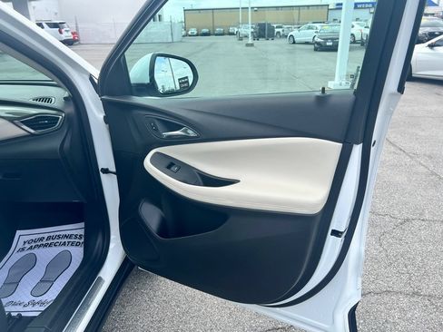 Used 2023 Buick Encore GX Select w/ Safety Package II FWD image 36