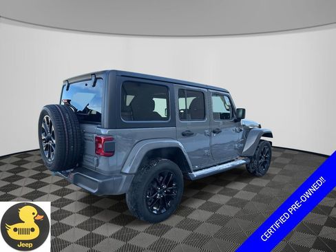 Used 2023 Jeep Wrangler Unlimited Sahara image 6