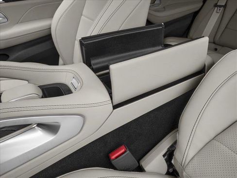 New 2026 Mercedes-Benz GLE 450e 4MATIC image 10