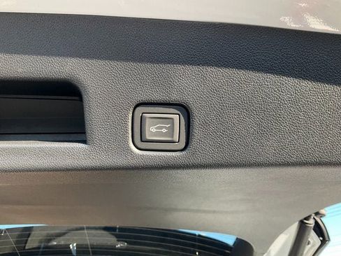 New 2026 Buick Enclave Preferred w/ Power Package image 16