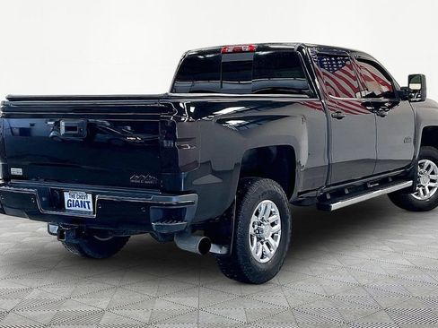 Used 2016 Chevrolet Silverado 2500 High Country w/ Duramax Plus Package AWD/4WD image 7