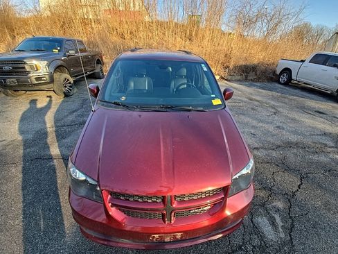 Used 2019 Dodge Grand Caravan GT image 13