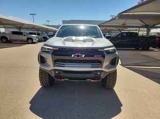 New 2026 Chevrolet Colorado ZR2 w/ Technology Package AWD/4WD video 3