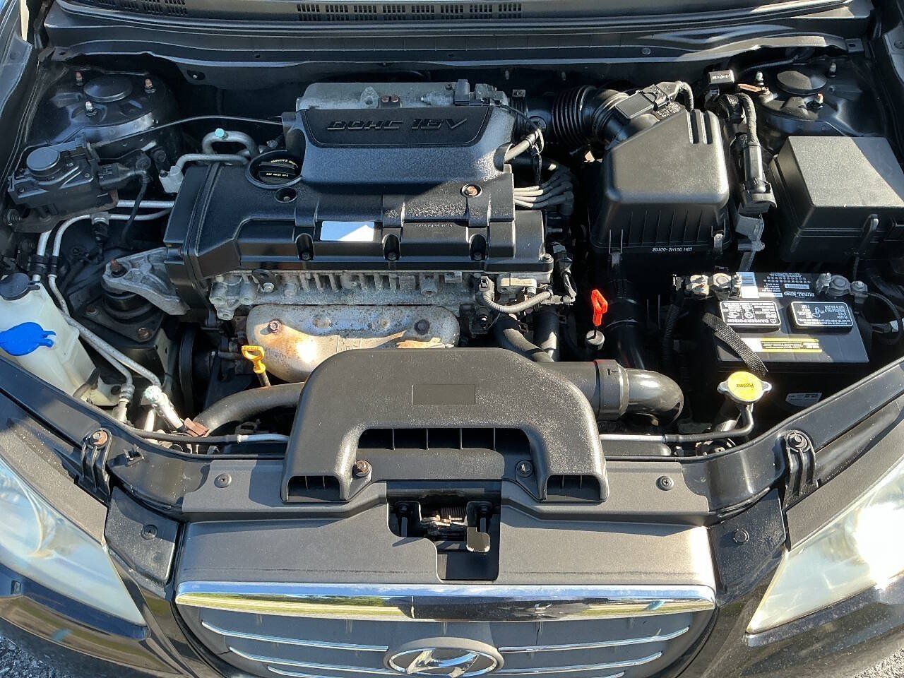 Used 2008 Hyundai Elantra SE FWD image 23
