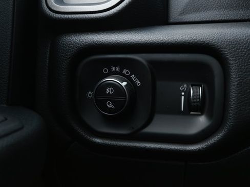 New 2026 RAM 3500 Tradesman AWD/4WD image 13