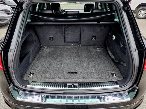 Used 2014 Volkswagen Touareg VR6 image 19