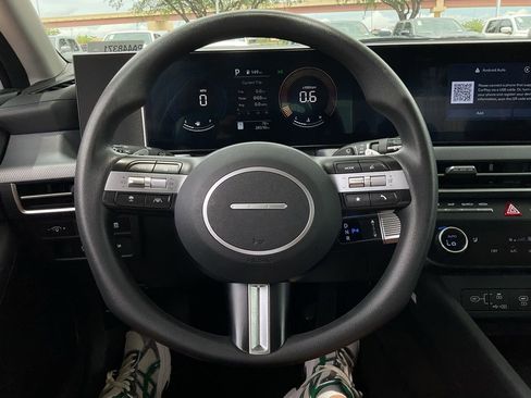Used 2025 Hyundai Sonata SEL FWD image 32