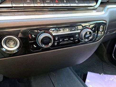 Used 2022 Chevrolet Silverado 1500 RST image 15