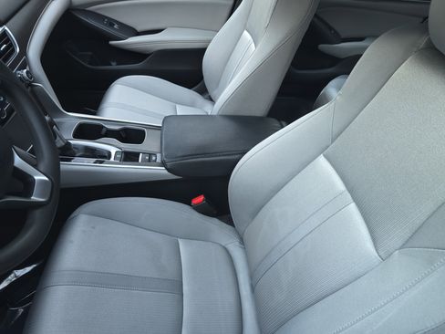 Certified 2020 Honda Accord EX image 7