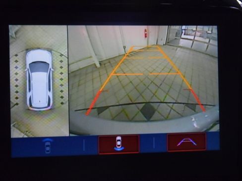 Used 2018 Chevrolet Traverse LT image 55