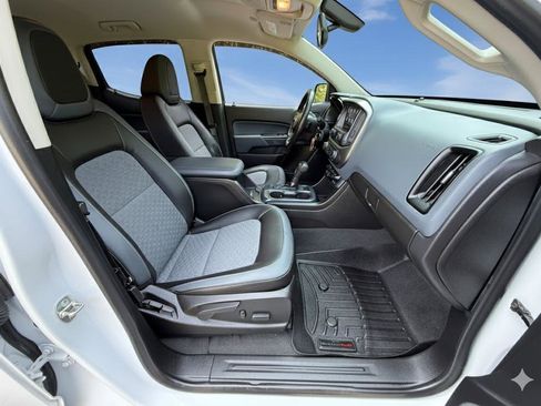 Used 2019 Chevrolet Colorado Z71 image 28