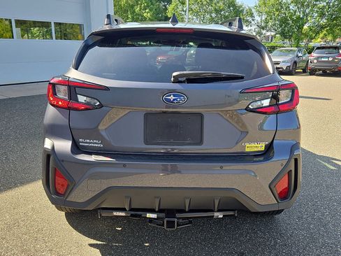 Used 2024 Subaru Crosstrek 2.5i Limited AWD/4WD image 5