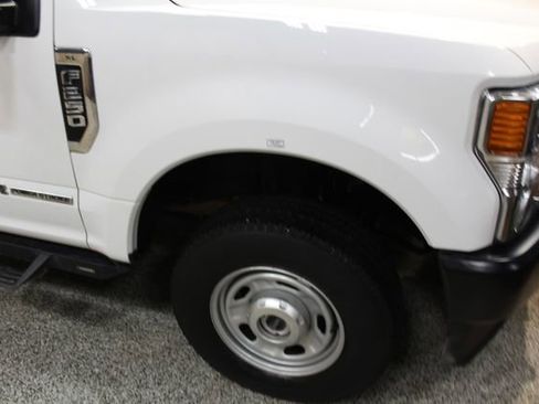 Used 2020 Ford F250 XL w/ Power Equipment Group image 12