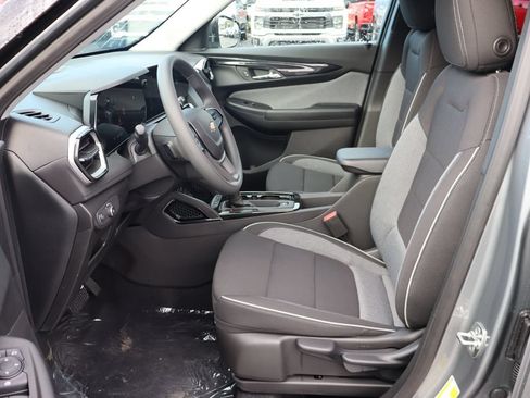 New 2026 Chevrolet TrailBlazer LS AWD/4WD image 5