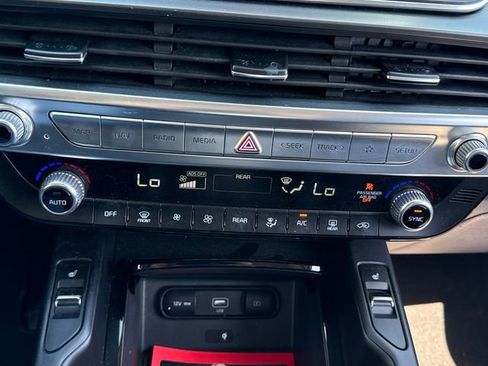 Used 2022 Kia Telluride S AWD/4WD image 33