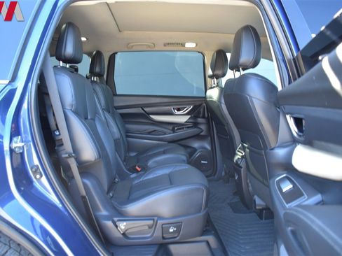 Used 2022 Subaru Ascent Limited w/ Technology Package image 32