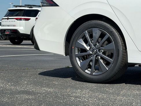 New 2026 Nissan Sentra SL w/ Floor Mat Package FWD image 33