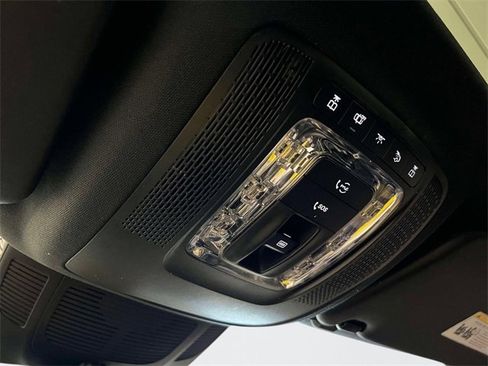 Certified 2022 Mercedes-Benz GLE 450 4MATIC image 32