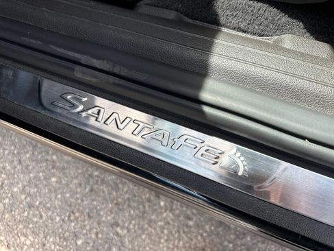 Used 2022 Hyundai Santa Fe Limited AWD/4WD image 16