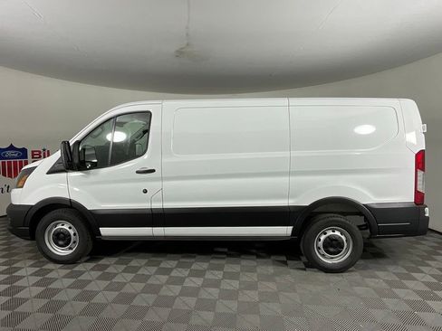 New 2026 Ford Transit 150 Low Roof RWD image 6