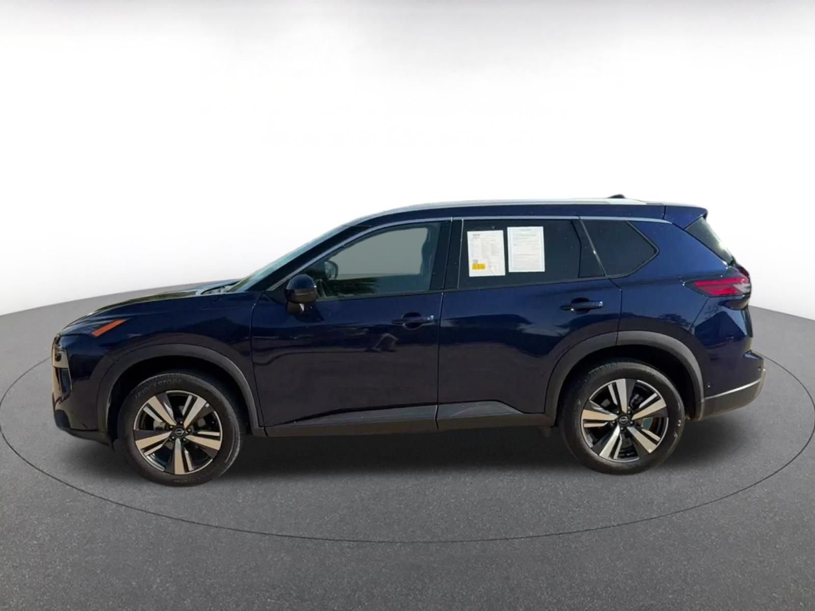 Used 2026 Nissan Rogue SL AWD/4WD image 8