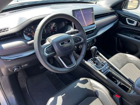 Certified 2025 Jeep Compass Trailhawk AWD/4WD image 25