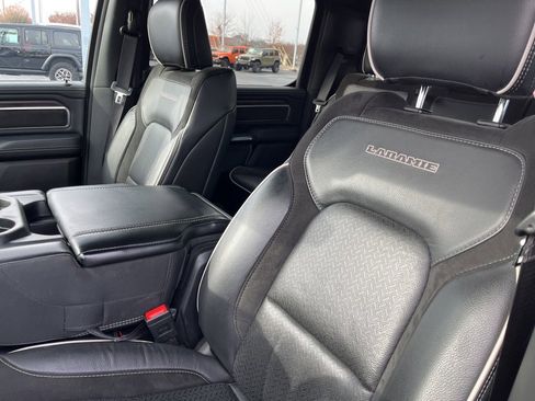Used 2025 RAM 1500 Laramie image 32