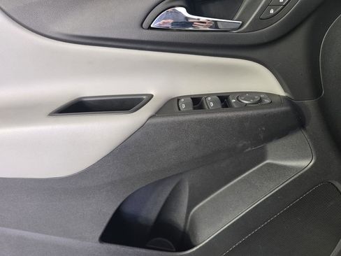 Used 2023 Chevrolet Equinox LS w/ LS Convenience Package image 25