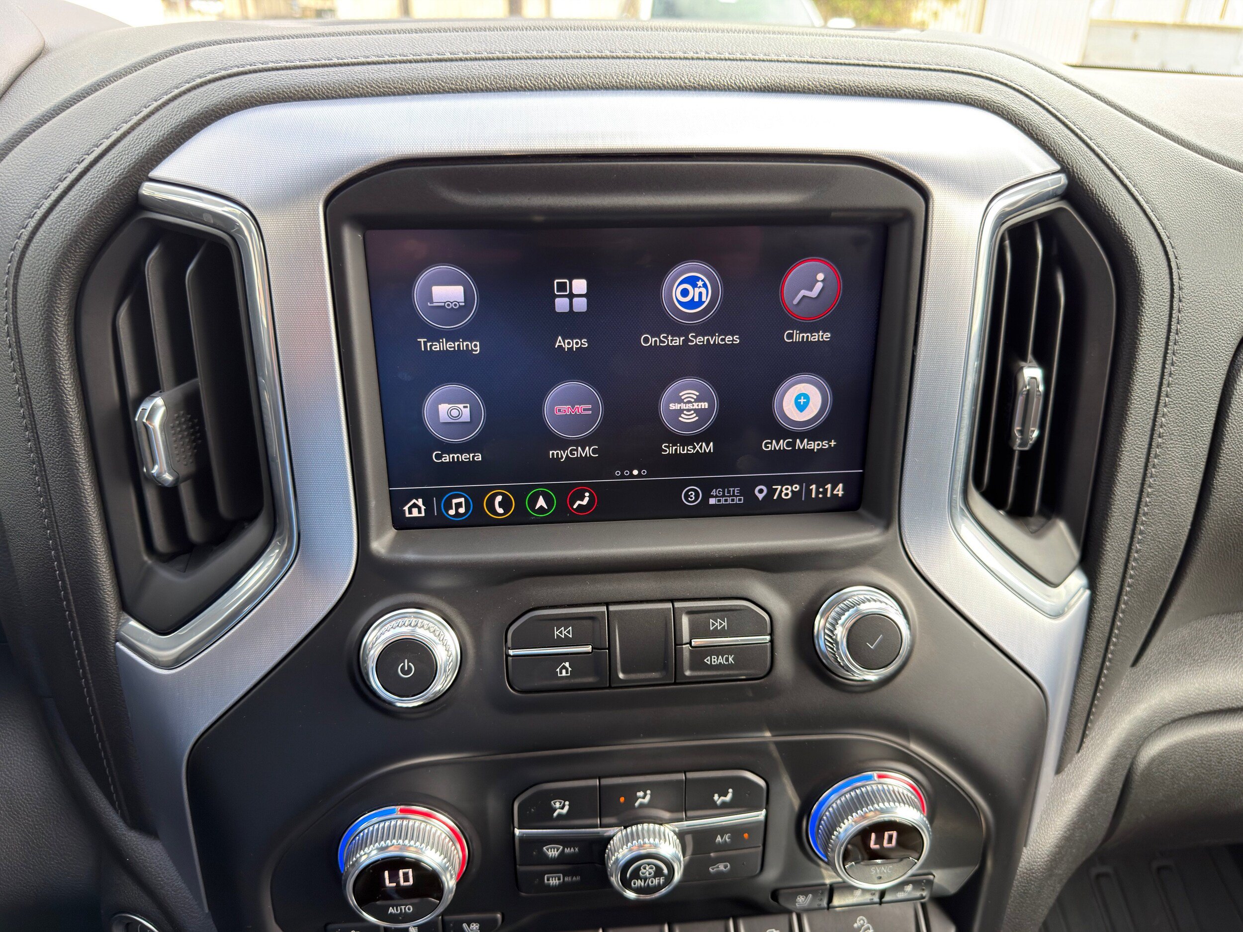 Used 2020 GMC Sierra 3500 SLT w/ SLT Premium Plus Package AWD/4WD image 41