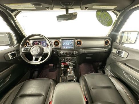 Used 2022 Jeep Gladiator Mojave w/ Cold Weather Group AWD/4WD image 3