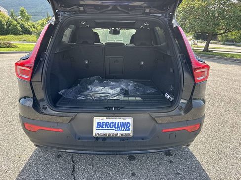 New 2024 Volvo XC40 Recharge Plus w/ Protection Package Premier image 12