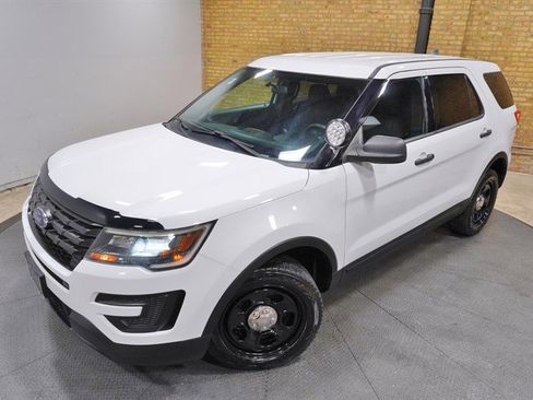 Used 2019 Ford Explorer 4WD Police Interceptor image 2
