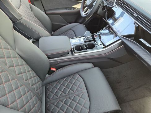 New 2026 Audi SQ8 Prestige image 17