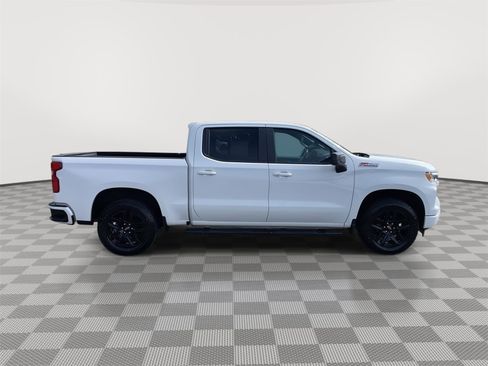 Used 2022 Chevrolet Silverado 1500 RST AWD/4WD image 5