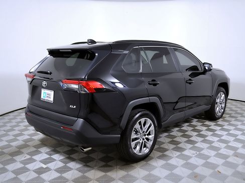 Used 2025 Toyota RAV4 XLE Premium FWD image 8
