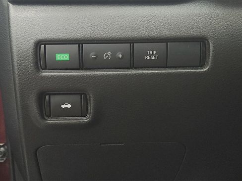 Used 2022 Nissan Sentra SV image 22