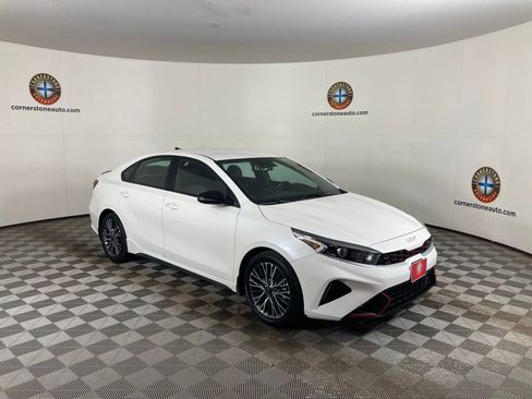 Used 2023 Kia Forte GT-Line image 16