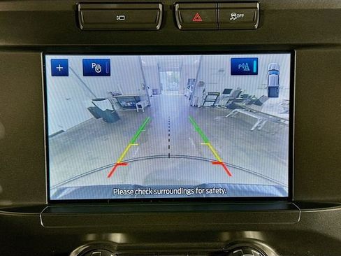 Certified 2022 Ford F150 XLT w/ Equipment Group 301A Mid AWD/4WD image 28
