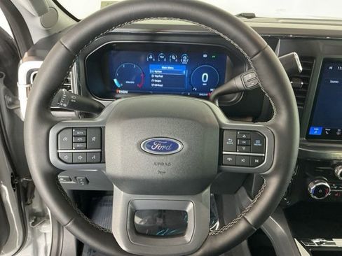 Certified 2025 Ford F450 Lariat w/ FX4 Off-Road Package image 21