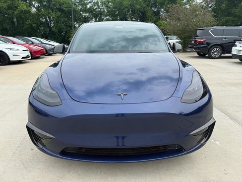 Used 2021 Tesla Model Y Long Range AWD/4WD image 2