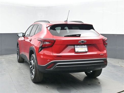 New 2026 Chevrolet Trax RS image 12