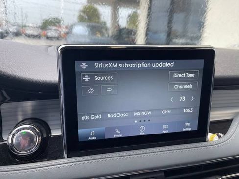 Used 2020 Lincoln Corsair FWD w/ Equipment Group 101A image 6