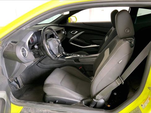 Used 2021 Chevrolet Camaro LT w/ RS Package image 14